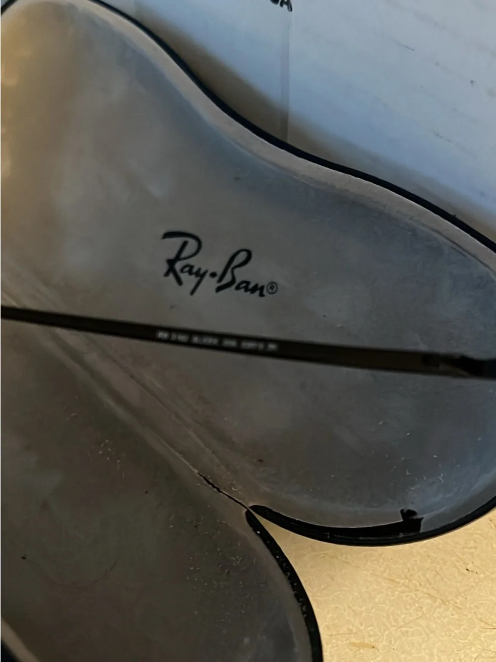 Ray-Ban Men's Black Frame Sunglasses with Gray Lenses